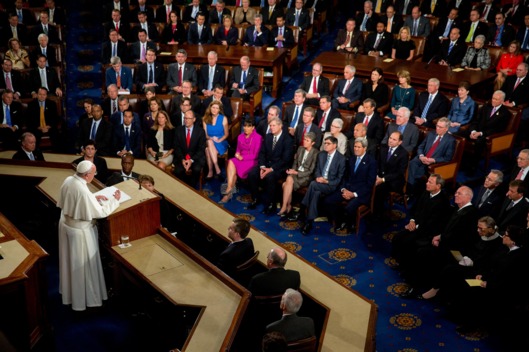 pope-congress04.w529.h352